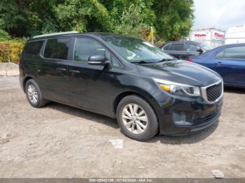  Salvage Kia Sedona