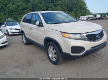  Salvage Kia Sorento