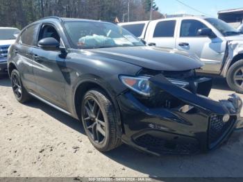  Salvage Alfa Romeo Stelvio