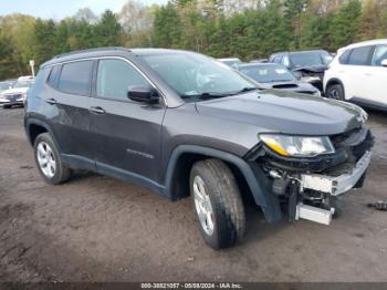  Salvage Jeep Compass