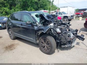  Salvage Volkswagen Tiguan