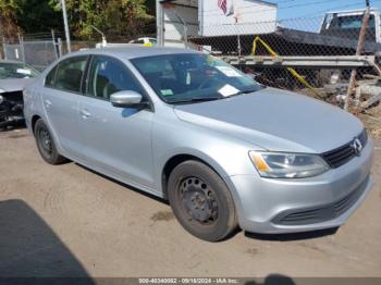  Salvage Volkswagen Jetta