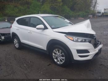  Salvage Hyundai TUCSON