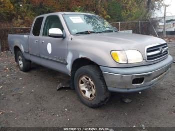  Salvage Toyota Tundra