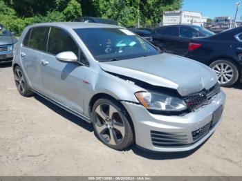  Salvage Volkswagen Golf