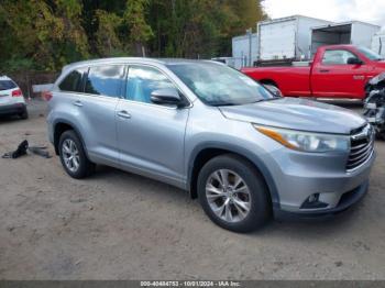  Salvage Toyota Highlander