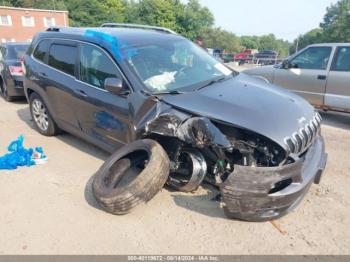  Salvage Jeep Cherokee