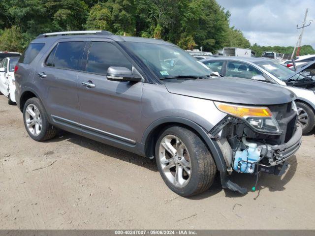  Salvage Ford Explorer