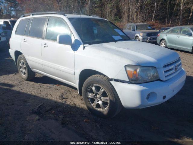  Salvage Toyota Highlander