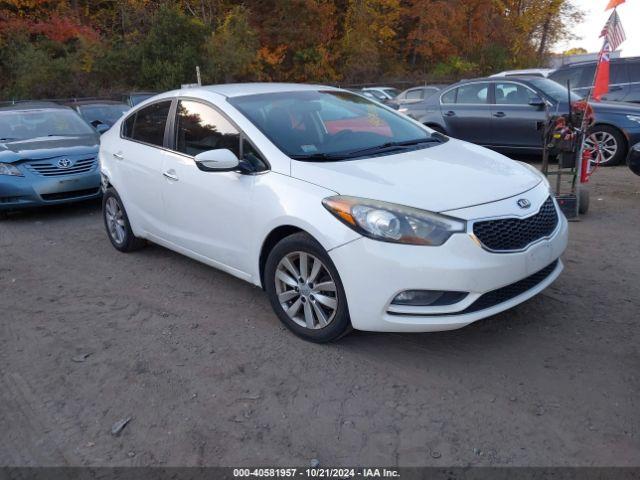  Salvage Kia Forte