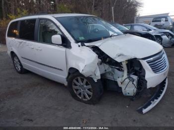  Salvage Chrysler Town & Country