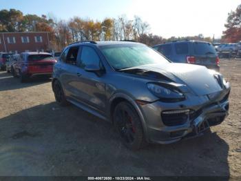  Salvage Porsche Cayenne