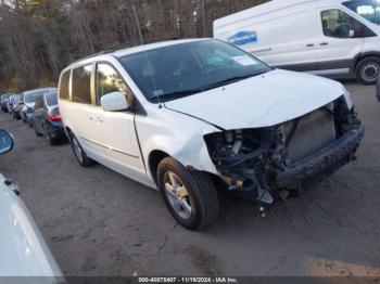  Salvage Dodge Grand Caravan