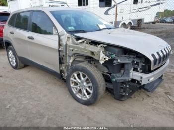  Salvage Jeep Cherokee