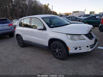  Salvage Volkswagen Tiguan