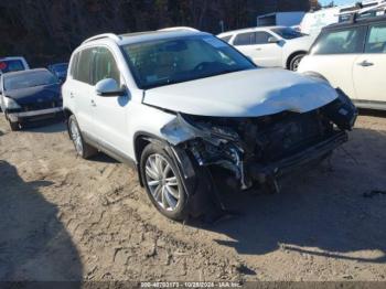  Salvage Volkswagen Tiguan