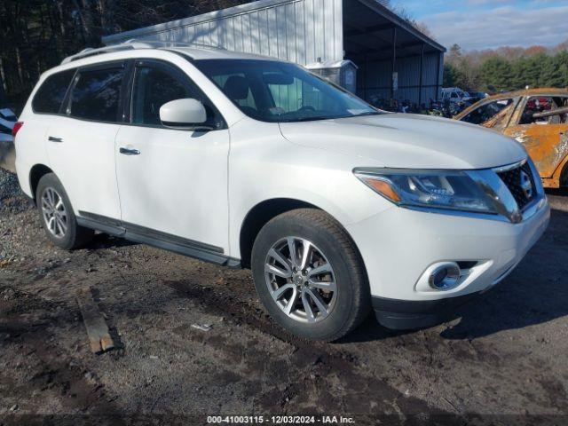  Salvage Nissan Pathfinder