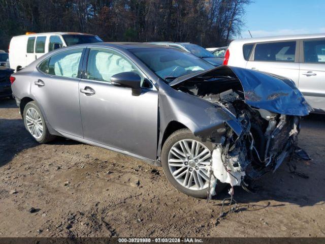  Salvage Lexus Es