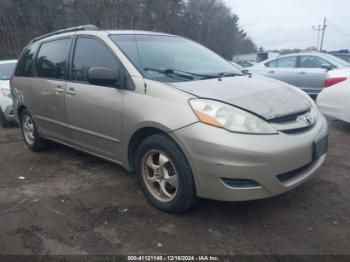  Salvage Toyota Sienna