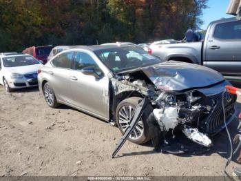  Salvage Lexus Es