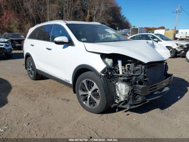  Salvage Kia Sorento