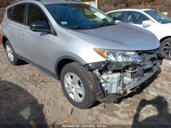  Salvage Toyota RAV4