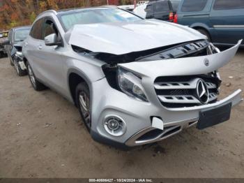  Salvage Mercedes-Benz GLA