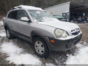  Salvage Hyundai TUCSON