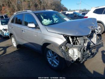  Salvage Kia Sorento