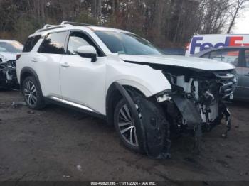  Salvage Nissan Pathfinder