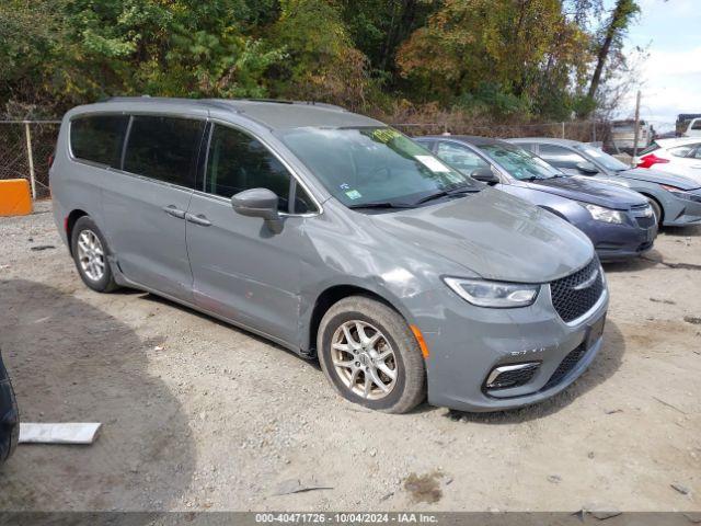  Salvage Chrysler Pacifica