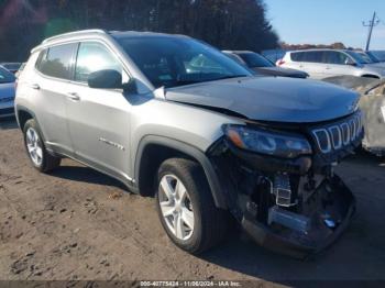  Salvage Jeep Compass