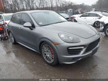  Salvage Porsche Cayenne