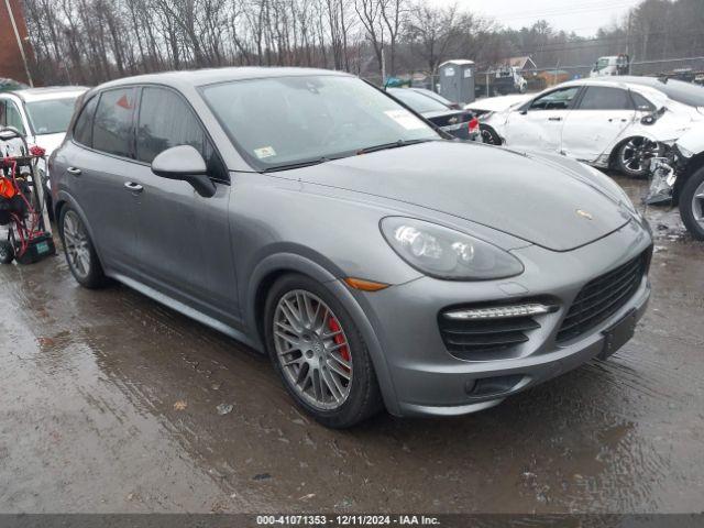  Salvage Porsche Cayenne