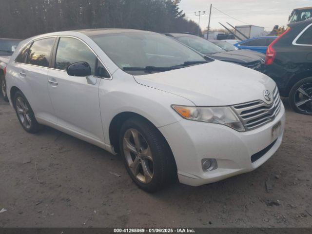  Salvage Toyota Venza