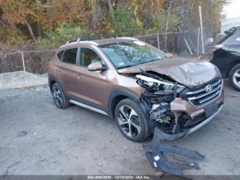  Salvage Hyundai TUCSON