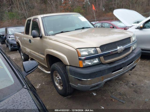  Salvage Chevrolet Silverado 2500