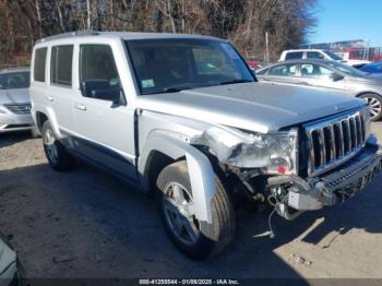  Salvage Jeep Commander