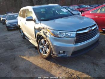  Salvage Toyota Highlander