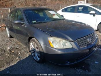  Salvage Nissan Altima