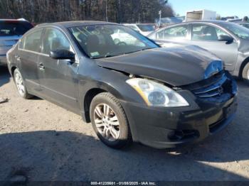  Salvage Nissan Altima