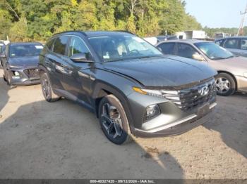  Salvage Hyundai TUCSON