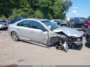  Salvage Volvo S80