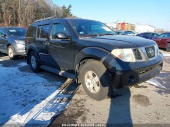  Salvage Nissan Pathfinder