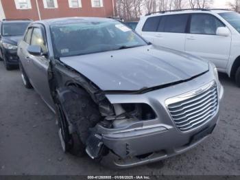  Salvage Chrysler 300