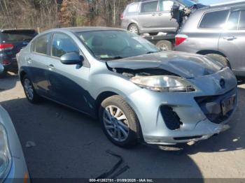  Salvage Mazda Mazda3