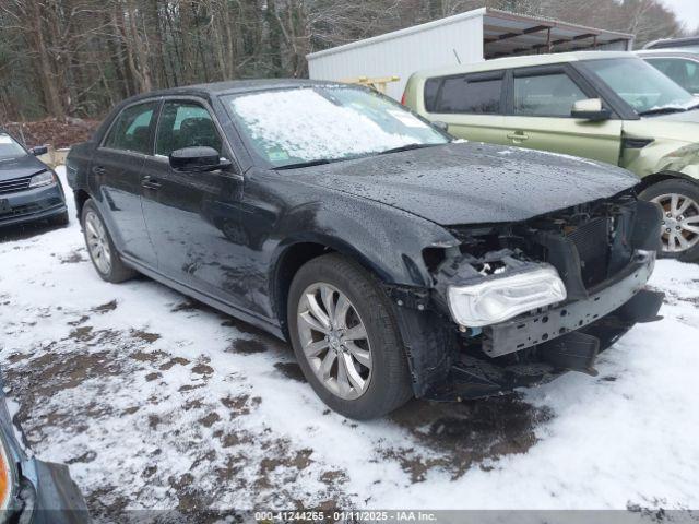  Salvage Chrysler 300