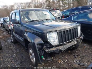  Salvage Jeep Liberty