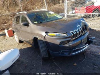  Salvage Jeep Cherokee