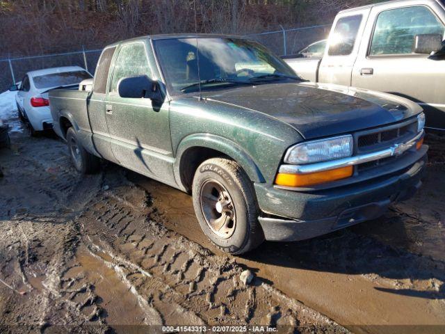  Salvage Chevrolet S-10